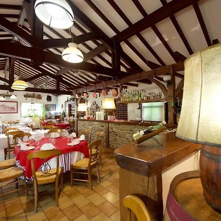 بيت ريفي Chez Tante Ursule 4*
